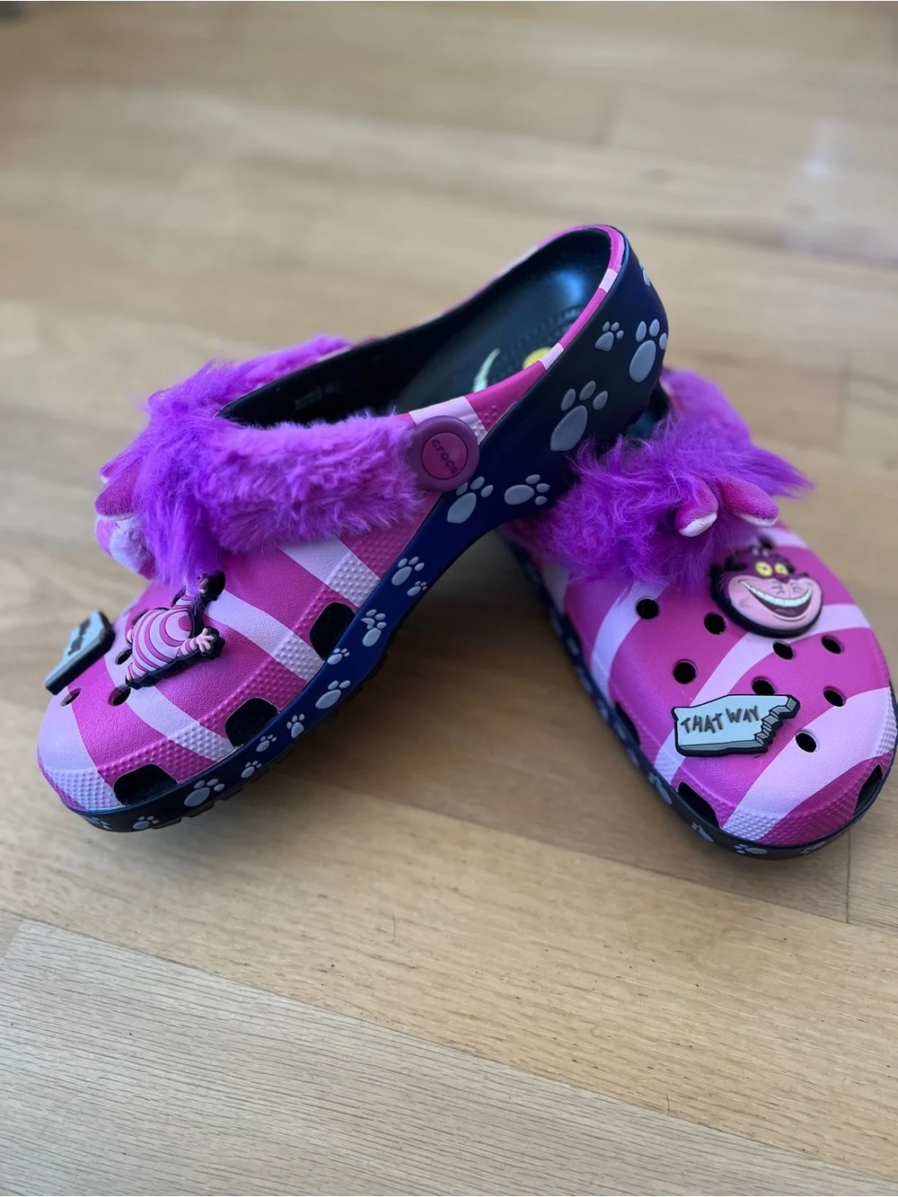 Pink Cheshire Cat Fuzzy-Lined Clogs